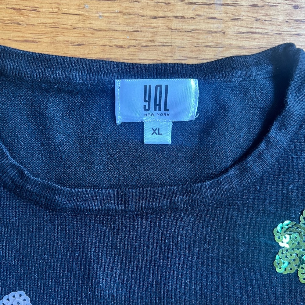 YAL BLACK SEQUIN DETAIL SWEATER - Picture 4 of 4
